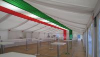 Dekorierte Festzelte